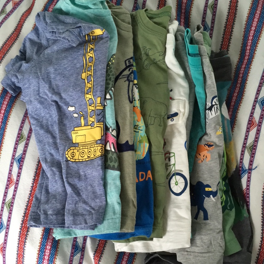 12 Boys 4T Shirts!